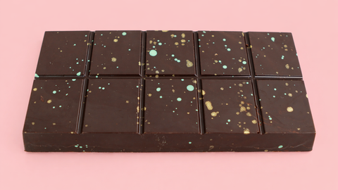 Kunafa Pistachio Dark Chocolate Bar 200g